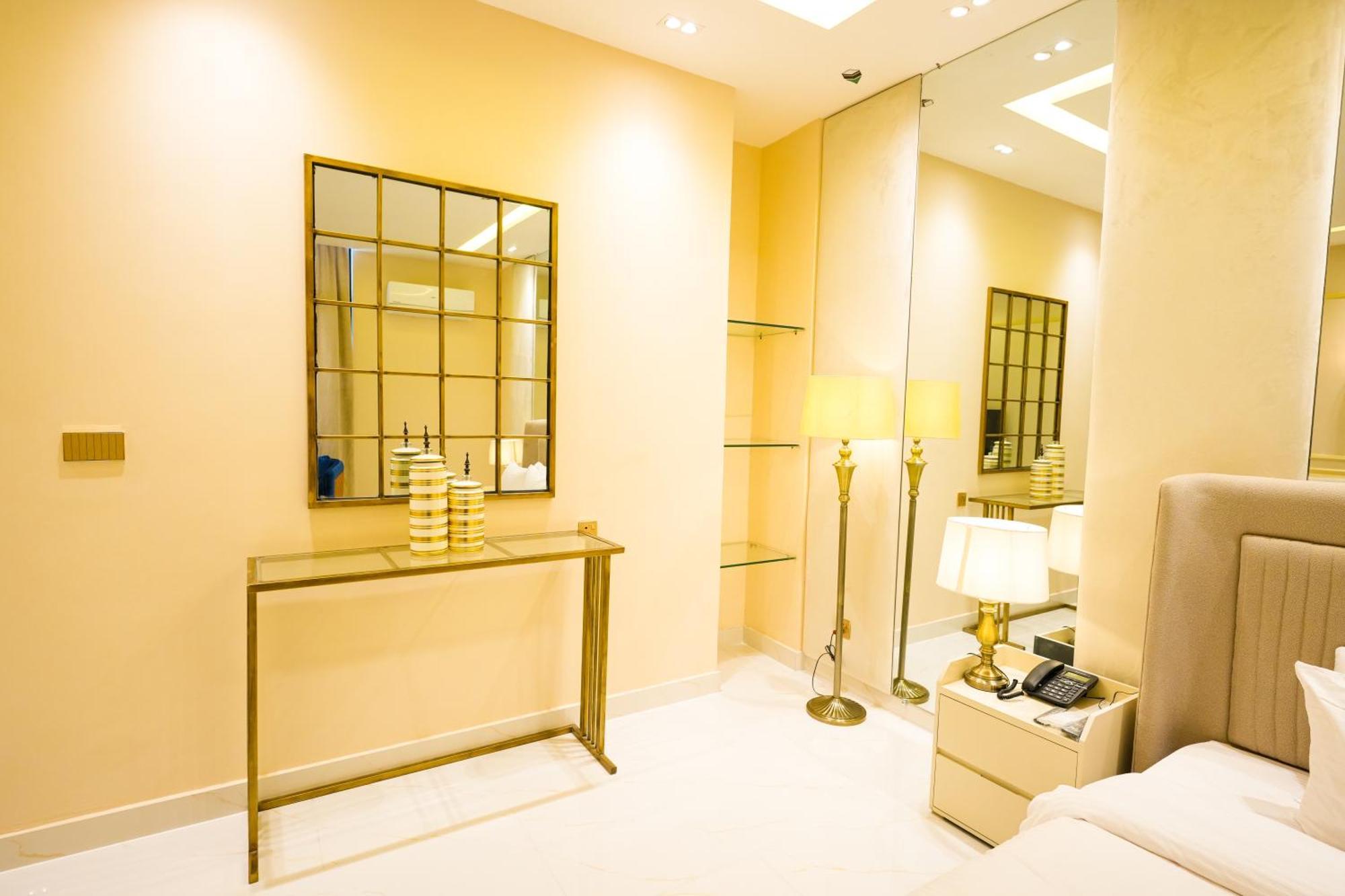 Pavilion Suites - Premium Aparthotel In Bahria Town Rawalpindi Exterior foto