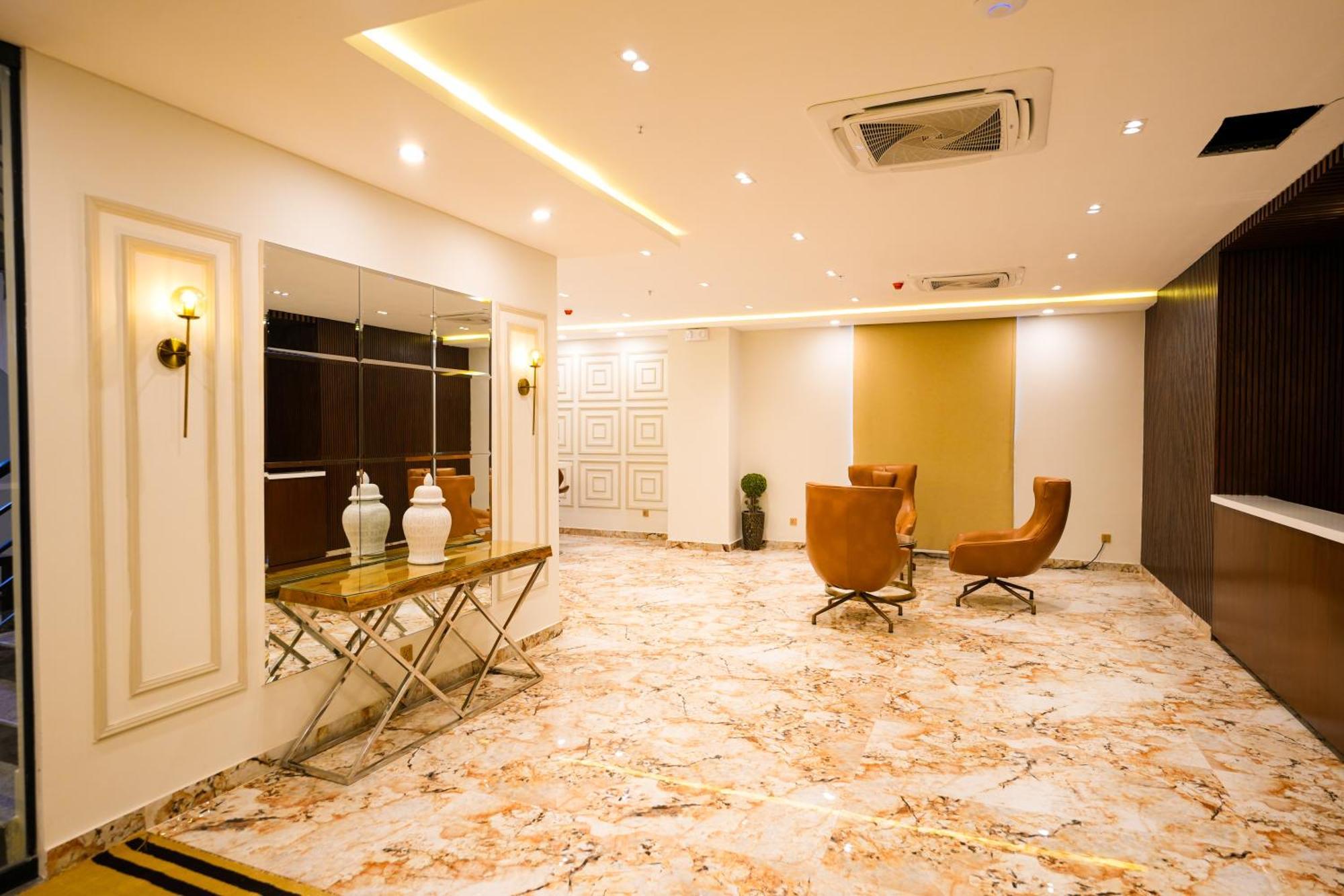 Pavilion Suites - Premium Aparthotel In Bahria Town Rawalpindi Exterior foto